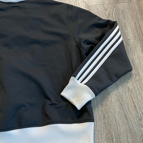 Adidas Girls Black & White Zip Up Sweatshirt/Lightweight Jacket, size XL - Picture 7 of 10